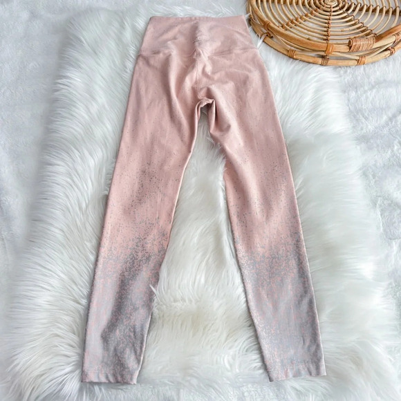 Beyond Yoga High Waist Alloy Ombre Midi Leggings Pink Silver - Picture 4 of 12